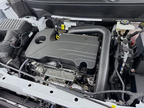 New 2025 GMC Terrain Elevation image 35