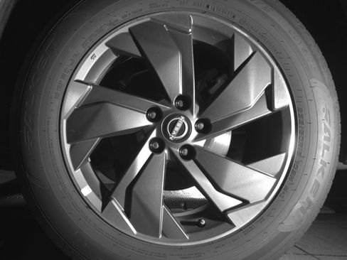 Used 2025 Nissan Rogue SV FWD image 14