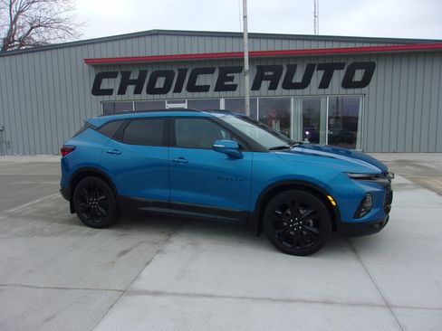 Used 2021 Chevrolet Blazer RS w/ Enhanced Convenience Package image 2