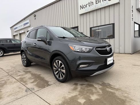 Used 2018 Buick Encore Preferred image 1