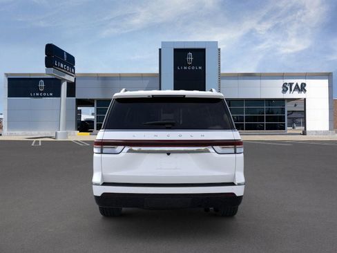 New 2023 Lincoln Navigator L Reserve image 5