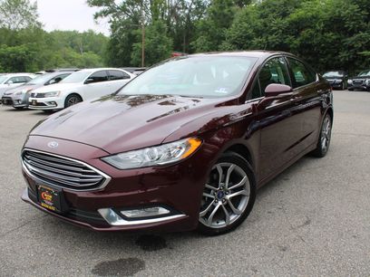 Used 2017 Ford Fusion SE w/ Equipment Group 201A