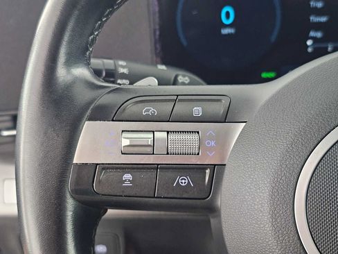 Used 2024 Hyundai Kona SEL FWD image 28