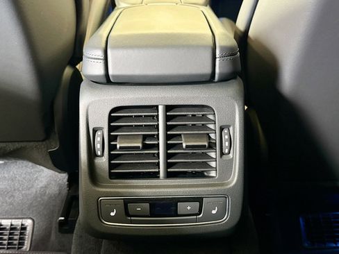 Used 2024 Audi RS e-tron GT w/ Carbon Performance Package image 23