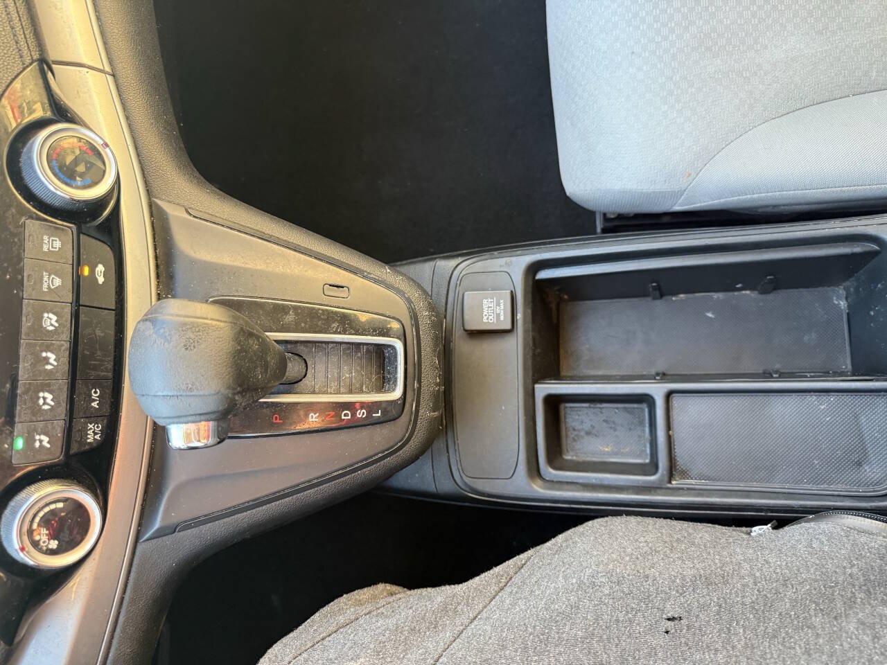 Used 2015 Honda CR-V LX image 28