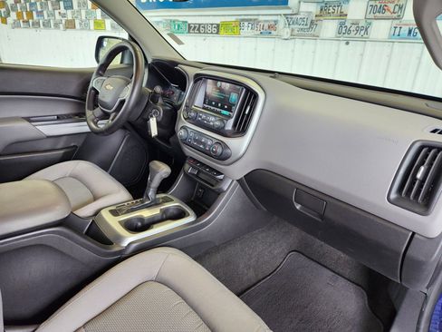 Used 2015 Chevrolet Colorado LT image 2