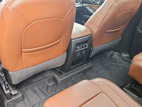 Used 2019 Chevrolet Traverse High Country w/ LPO, Floor Liner Package image 18