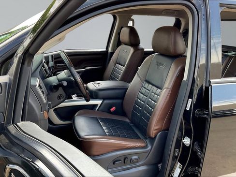 Used 2019 Nissan Titan Platinum Reserve w/ Platinum Utility Package AWD/4WD image 22
