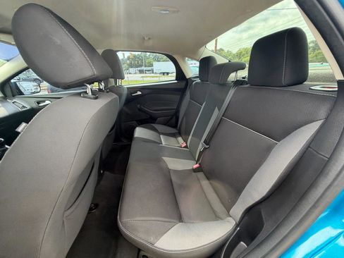 Used 2014 Ford Focus SE FWD image 33