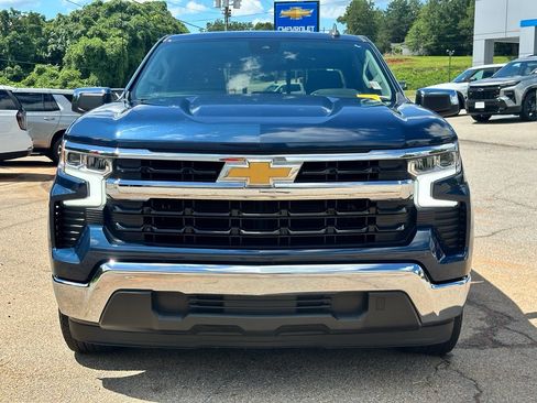Used 2023 Chevrolet Silverado 1500 LT w/ Convenience Package II RWD image 5