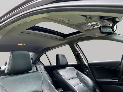 Used 2015 Honda Accord EX-L image 16