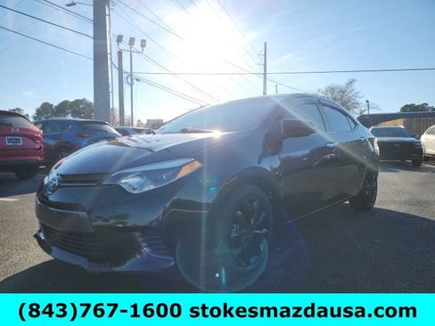 Used 2015 Toyota Corolla LE image 10