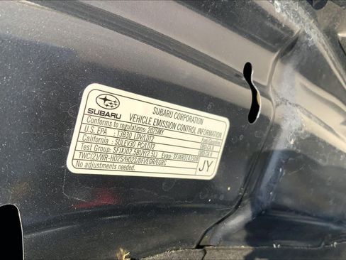 Used 2025 Subaru Outback Premium AWD/4WD image 33