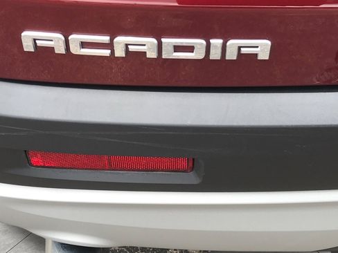 Used 2018 GMC Acadia SLT FWD image 26