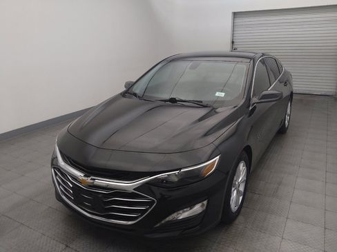 Used 2019 Chevrolet Malibu LT FWD image 15