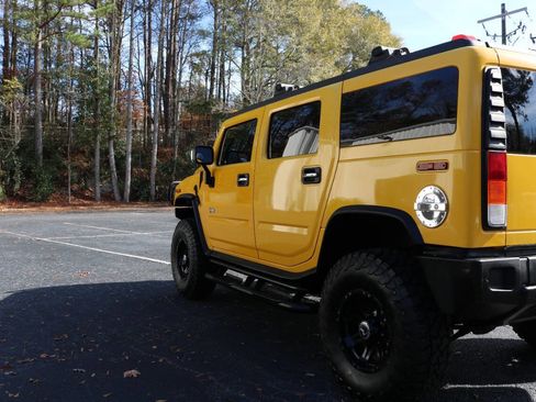Used 2003 HUMMER H2 Base 4dr 4WD SUV w/ Preferred Equipment Group image 21