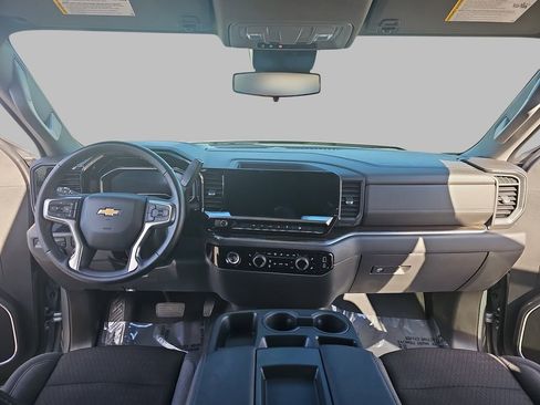 Certified 2024 Chevrolet Silverado 1500 LT AWD/4WD image 11