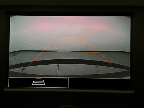 Used 2023 Chevrolet Equinox LT FWD image 15