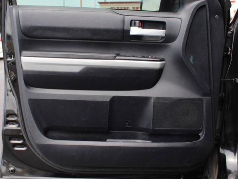 Used 2018 Toyota Tundra SR5 image 16