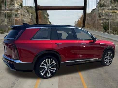 New 2026 Cadillac Vistiq Luxury AWD/4WD image 11
