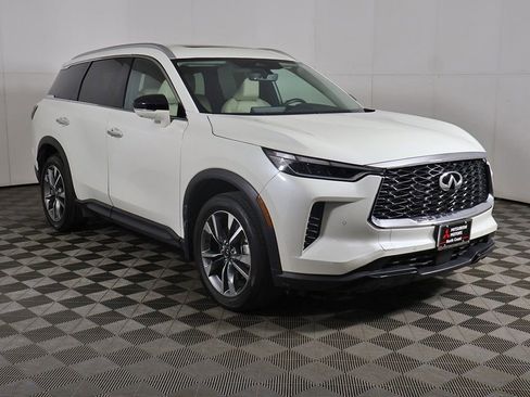 Used 2023 INFINITI QX60 Luxe w/ Cargo Package AWD/4WD image 2