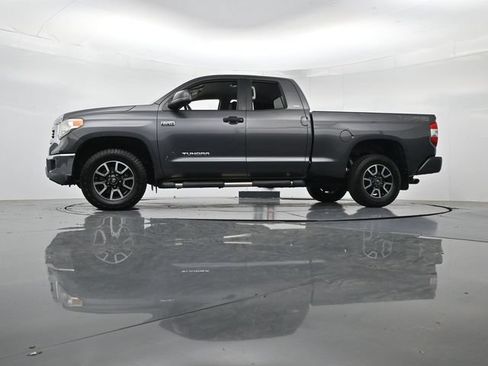 Used 2017 Toyota Tundra SR5 w/ TRD Off Road Package AWD/4WD image 36