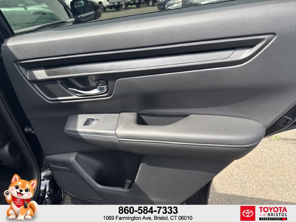 Used 2025 Honda CR-V LX image 34