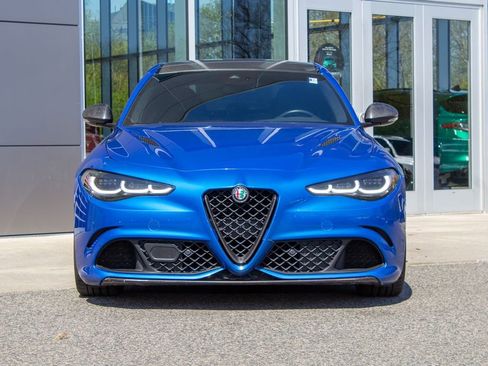 Used 2024 Alfa Romeo Giulia Quadrifoglio w/ Active Assist Plus Package RWD image 2