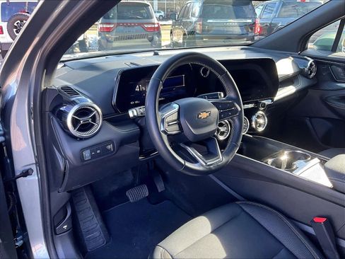 Used 2024 Chevrolet Blazer EV LT image 8