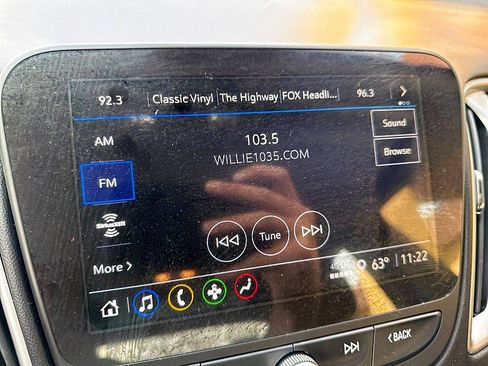 Used 2023 Chevrolet Malibu LT FWD image 11