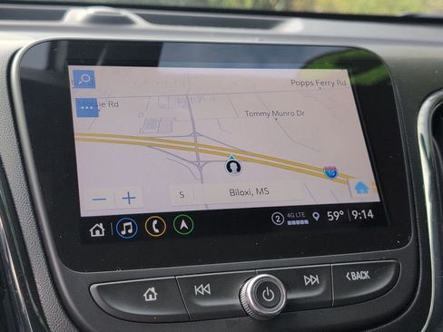 Used 2022 Chevrolet Equinox RS w/ RS Leather Package image 19