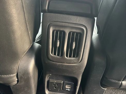 Used 2019 Jeep Compass Trailhawk AWD/4WD image 24