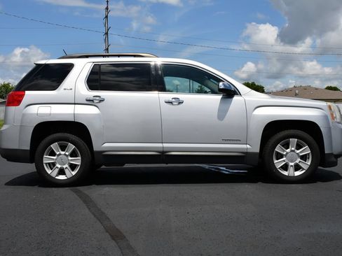 Used 2013 GMC Terrain SLE w/ Convenience Package FWD image 8