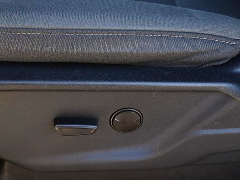 Used 2024 Ford F250 XLT w/ FX4 Off-Road Package image 19