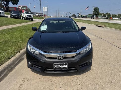 Used 2018 Honda Civic EX-L image 8