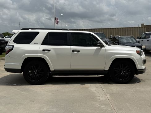 Used 2019 Toyota 4Runner Limited RWD image 5