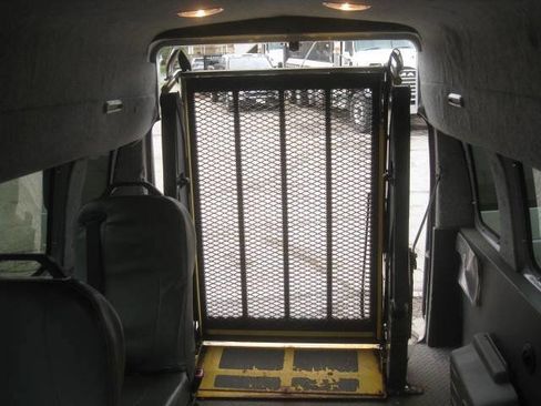 Used 2013 Ford E-350 and Econoline 350 Extended Super Duty w/ PWR Group image 31