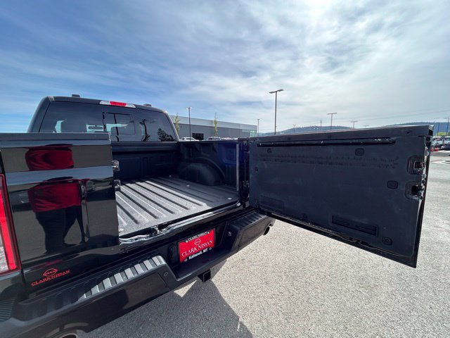 Used 2025 Ford F150 Lariat w/ Bed Utility Package AWD/4WD image 12