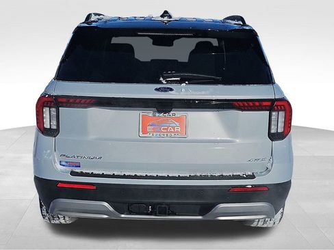 Used 2026 Ford Explorer Platinum w/ LUX Leather Package image 14