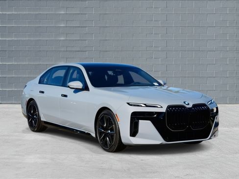 New 2026 BMW 740i 740i RWD w/ Premium Package image 1