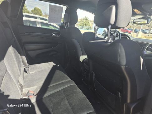 Used 2016 Jeep Grand Cherokee Laredo w/ Quick Order Package 23E image 23