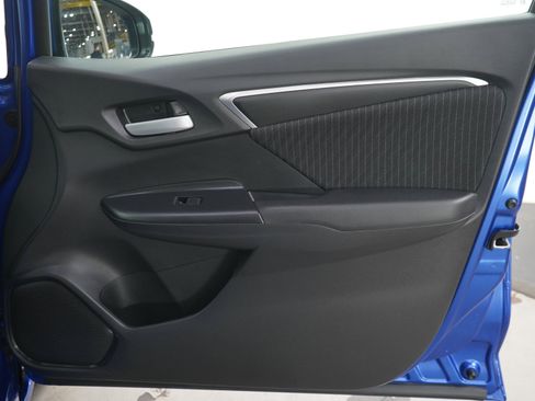 Used 2019 Honda Fit EX image 9