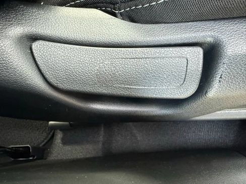 Certified 2026 Hyundai Venue SEL FWD image 34