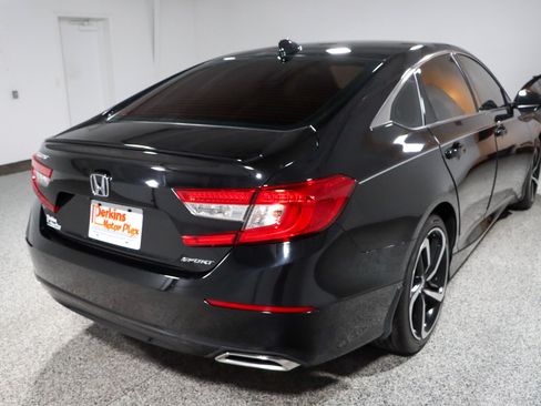 Used 2022 Honda Accord Sport image 7