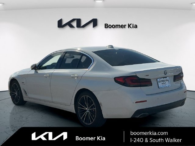 Used 2023 BMW 530e xDrive AWD/4WD image 7