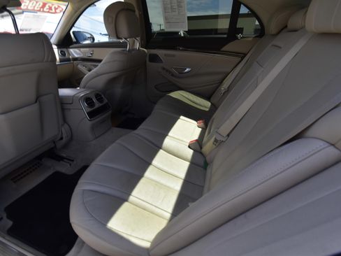 Used 2017 Mercedes-Benz S 550 Sedan image 9