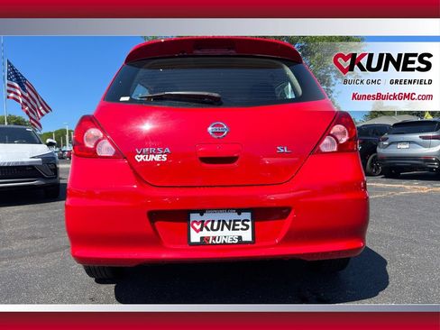 Used 2012 Nissan Versa Hatchback FWD image 17