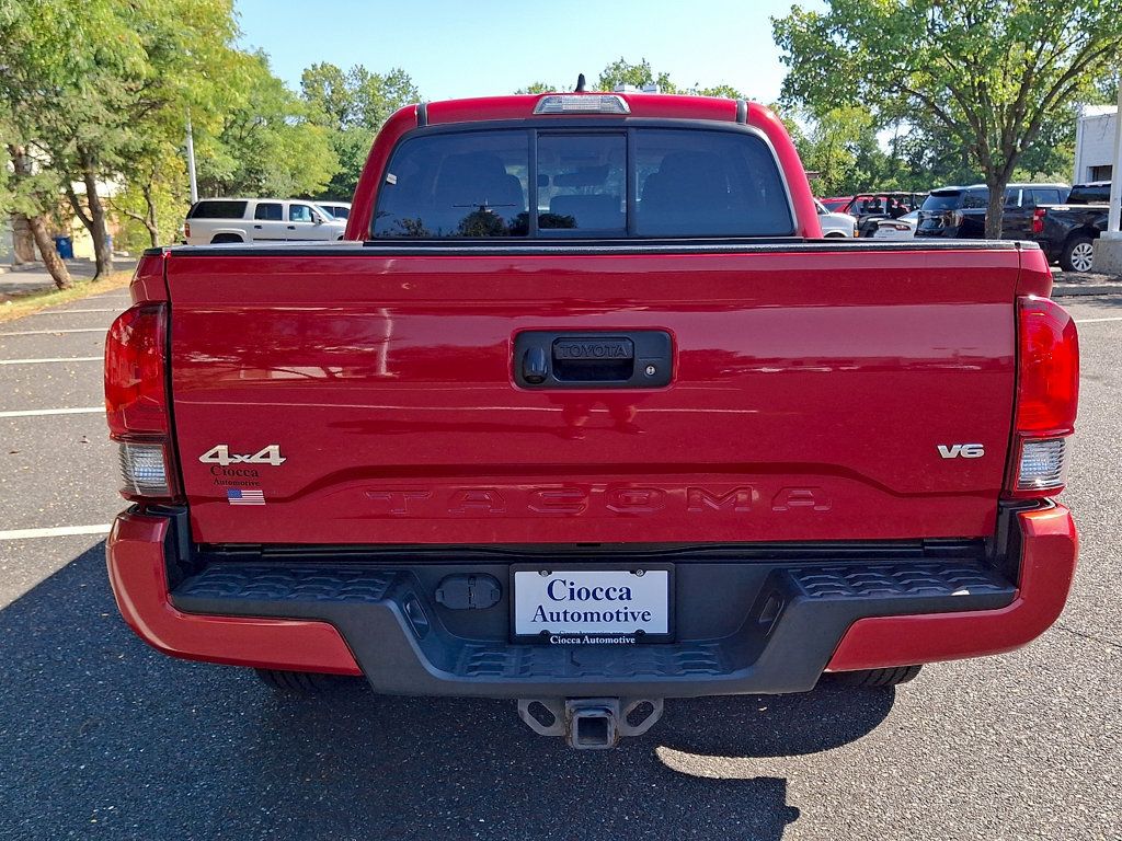 Used 2020 Toyota Tacoma SR AWD/4WD image 8