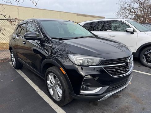 Used 2023 Buick Encore GX Preferred w/ Cold Weather Comfort Package image 1