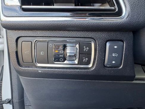 Used 2024 Lincoln Navigator L Reserve AWD/4WD image 18